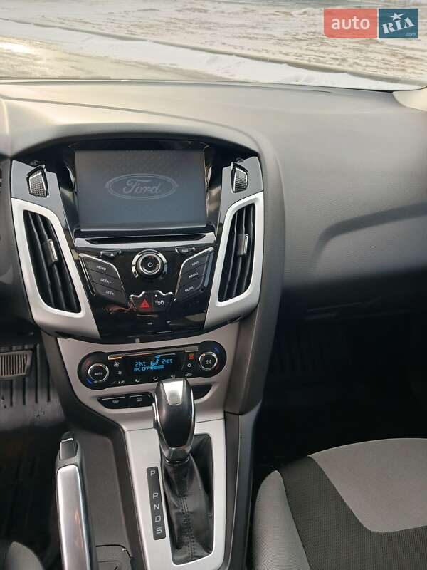 Хетчбек Ford Focus 2012 в Черкасах