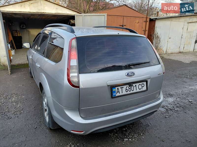Универсал Ford Focus 2010 в Ивано-Франковске фото 2 Универсал Ford Focus 2010 в Ивано-Франковске