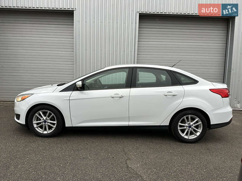 Седан Ford Focus 2017 в Киеве