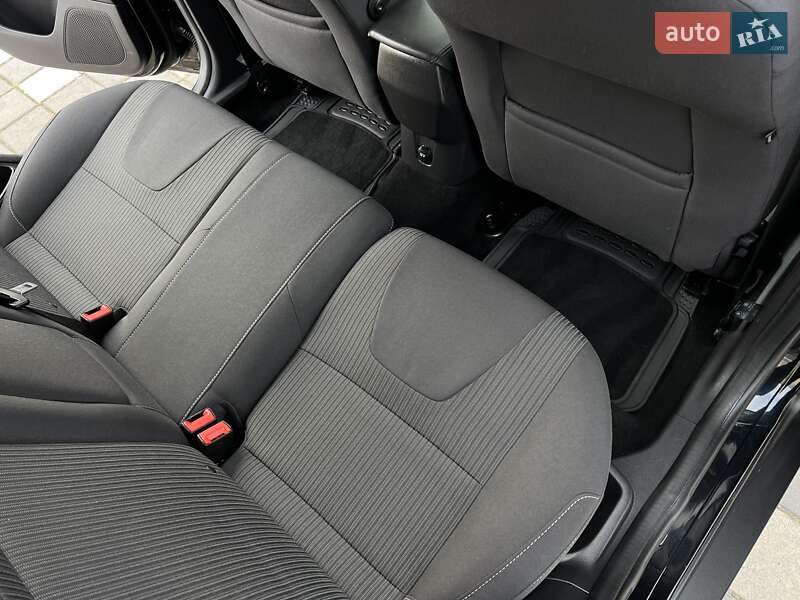 Универсал Ford Focus 2013 в Стрые фото 98 Универсал Ford Focus 2013 в Стрые
