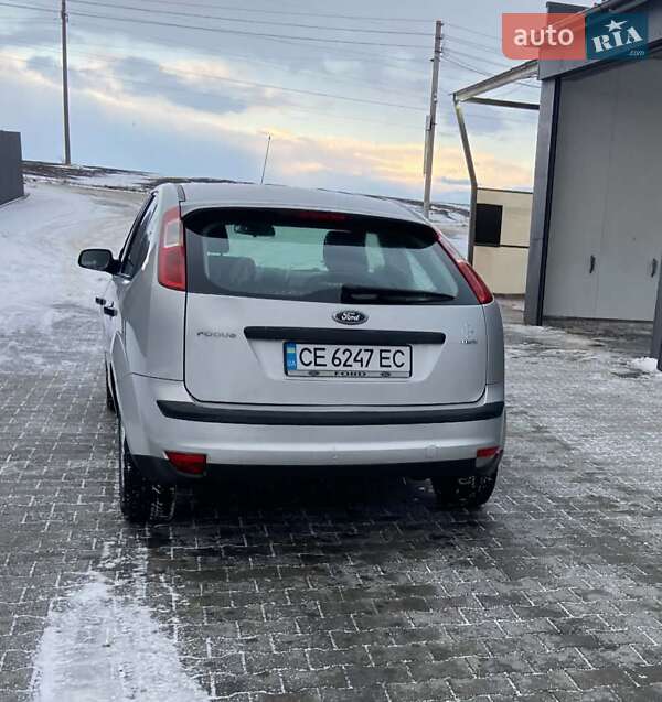 Хэтчбек Ford Focus 2006 в Чорткове
