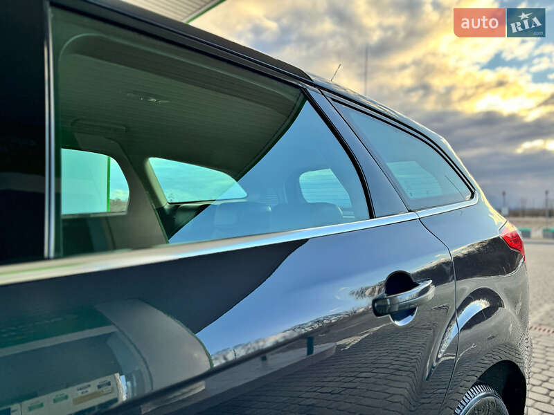 Универсал Ford Focus 2013 в Стрые