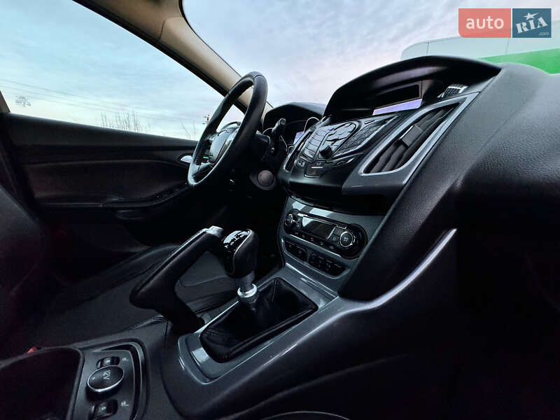 Универсал Ford Focus 2013 в Стрые