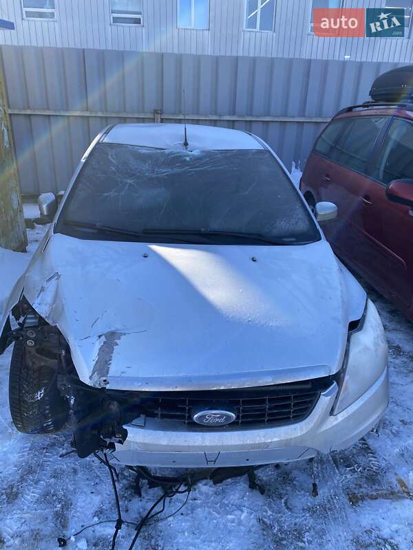 Хэтчбек Ford Focus 2010 в Тернополе
