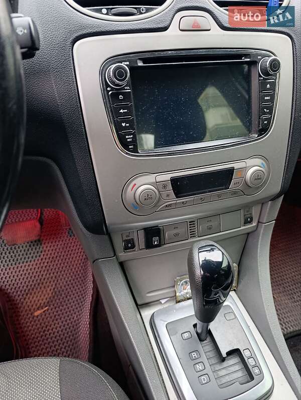 Седан Ford Focus 2010 в Киеве