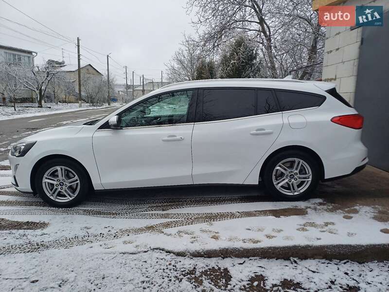 Универсал Ford Focus 2019 в Казатине