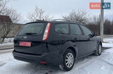 Універсал Ford Focus 2010 в Звягелі