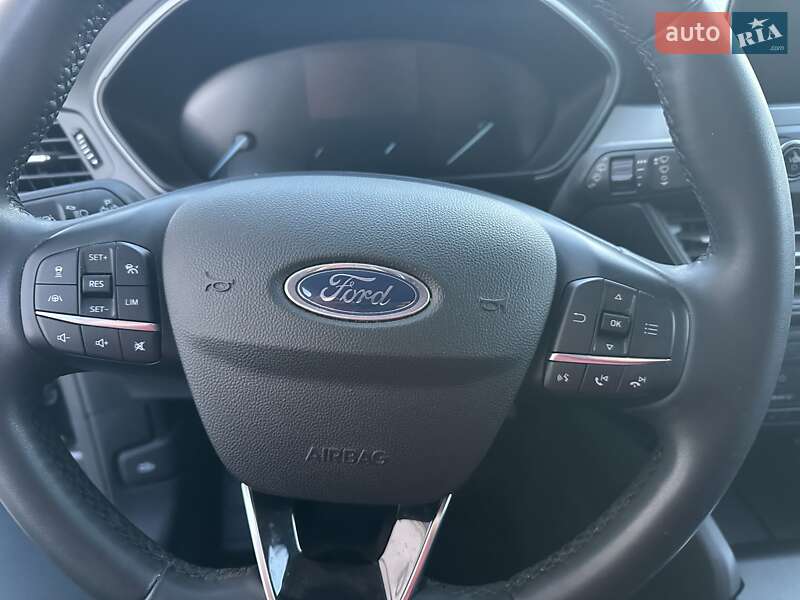 Універсал Ford Focus 2022 в Івано-Франківську