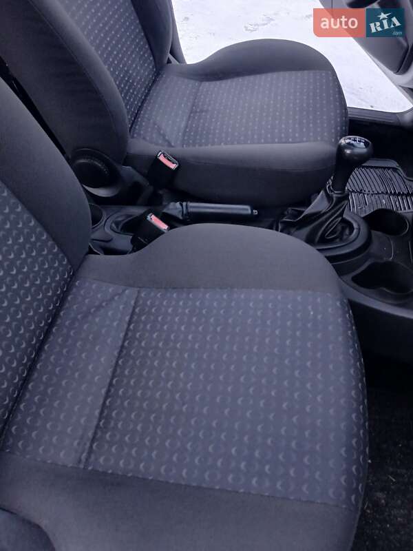 Универсал Ford Focus 2004 в Тернополе фото 58 Универсал Ford Focus 2004 в Тернополе