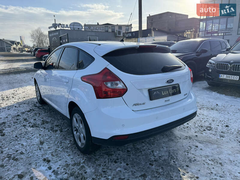 Хэтчбек Ford Focus 2013 в Ивано-Франковске
