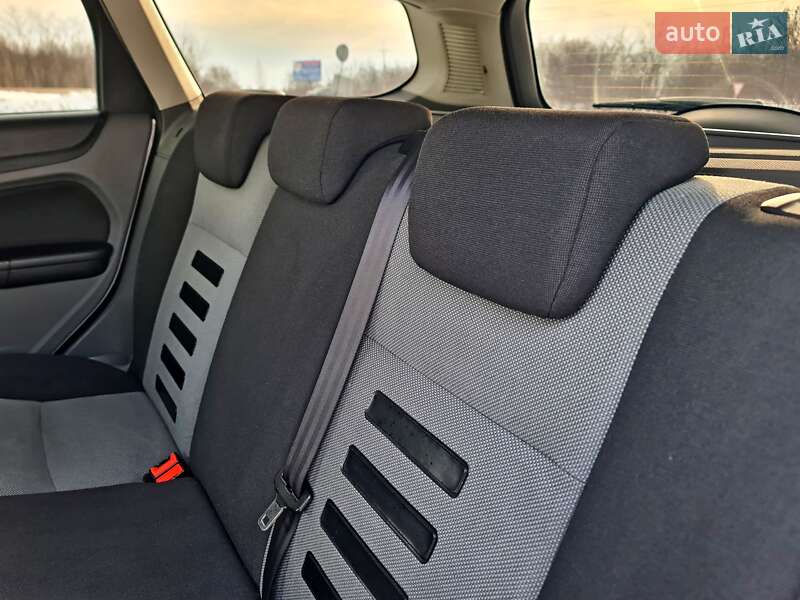 Универсал Ford Focus 2009 в Житомире