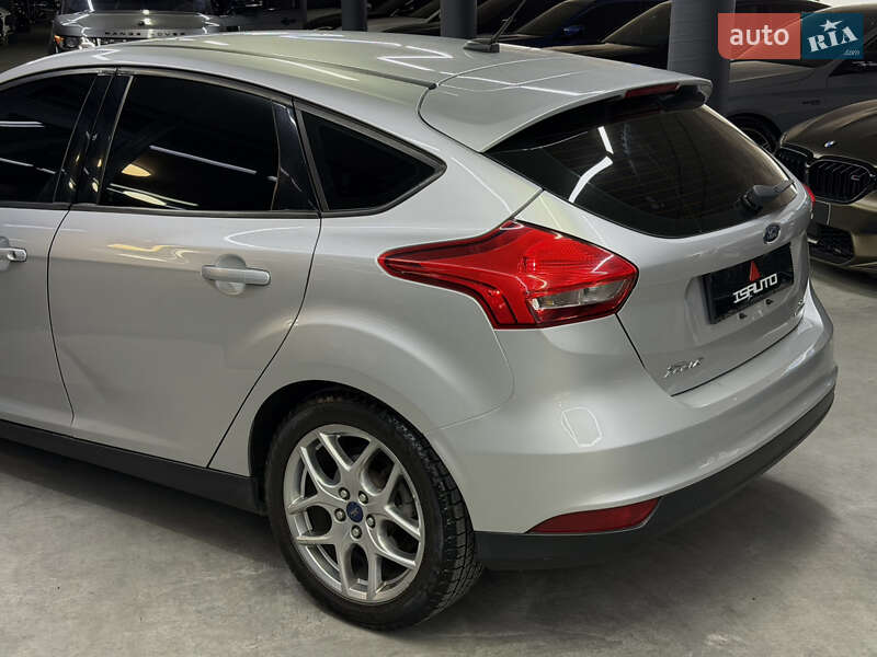 Хэтчбек Ford Focus 2015 в Одессе