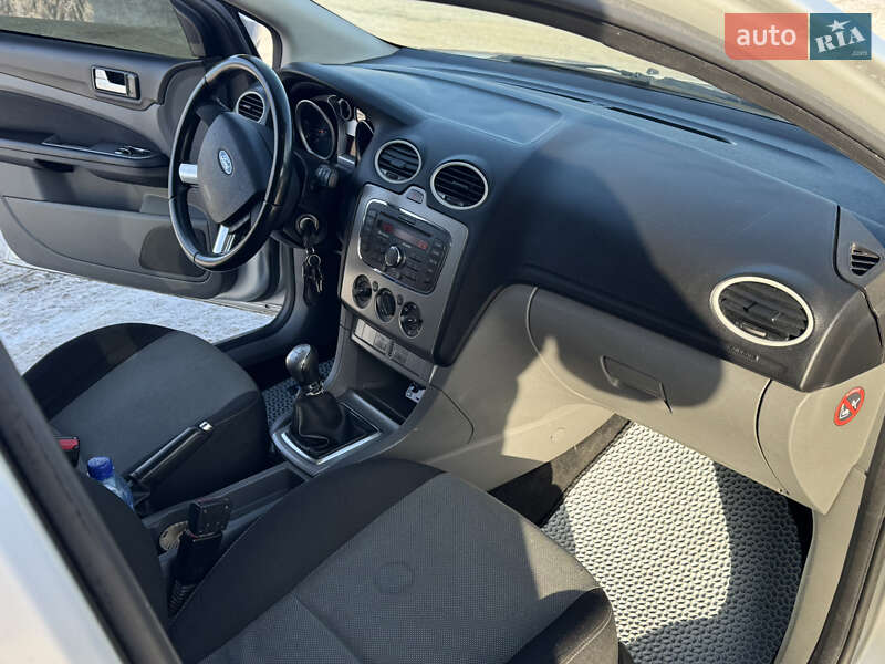 Універсал Ford Focus 2010 в Житомирі