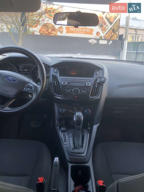 Хетчбек Ford Focus 2018 в Тернополі