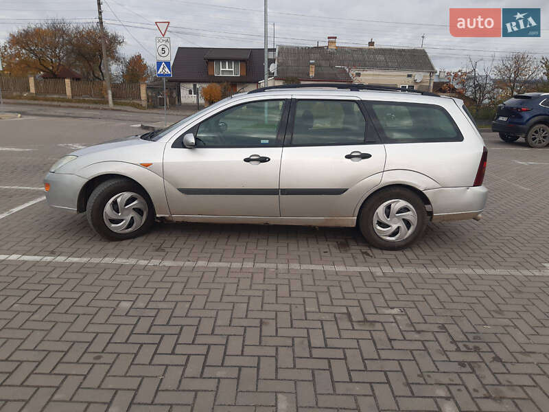 Универсал Ford Focus 2000 в Золочеве фото 2 Универсал Ford Focus 2000 в Золочеве