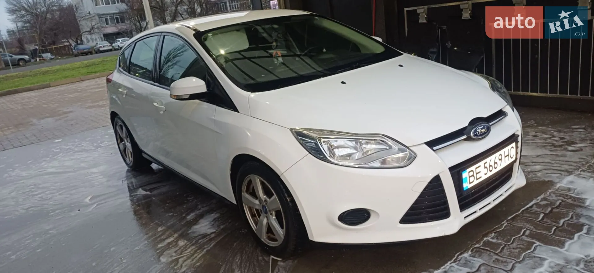 2013 Ford Focus - мініатюра 2