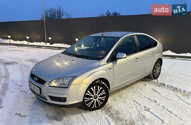 Хэтчбек Ford Focus 2007 в Каменском