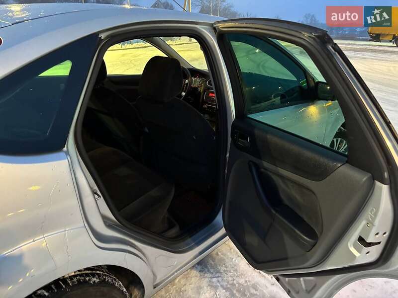 Хетчбек Ford Focus 2007 в Кам'янському