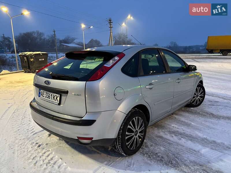 Хетчбек Ford Focus 2007 в Кам'янському