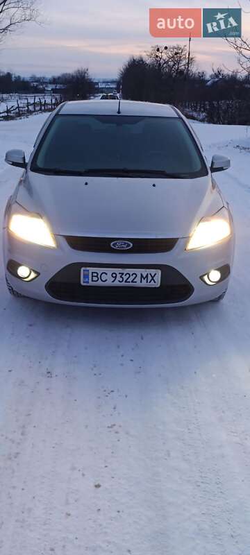 Універсал Ford Focus 2008 в Золочеві