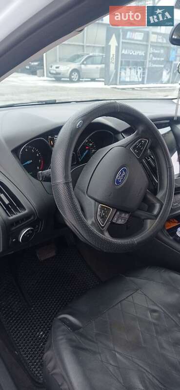 Хетчбек Ford Focus 2016 в Києві фото 7 Хетчбек Ford Focus 2016 в Києві