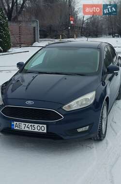 Седан Ford Focus 2015 в Днепре