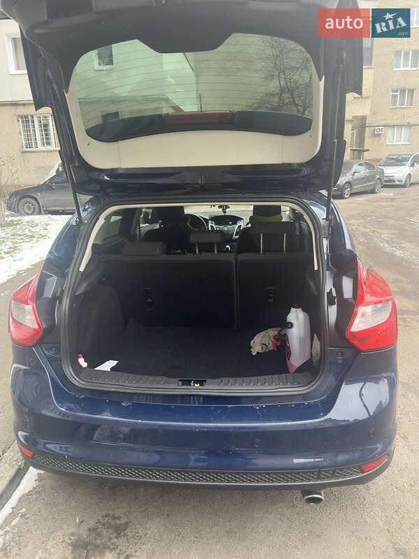 Хетчбек Ford Focus 2014 в Калуші