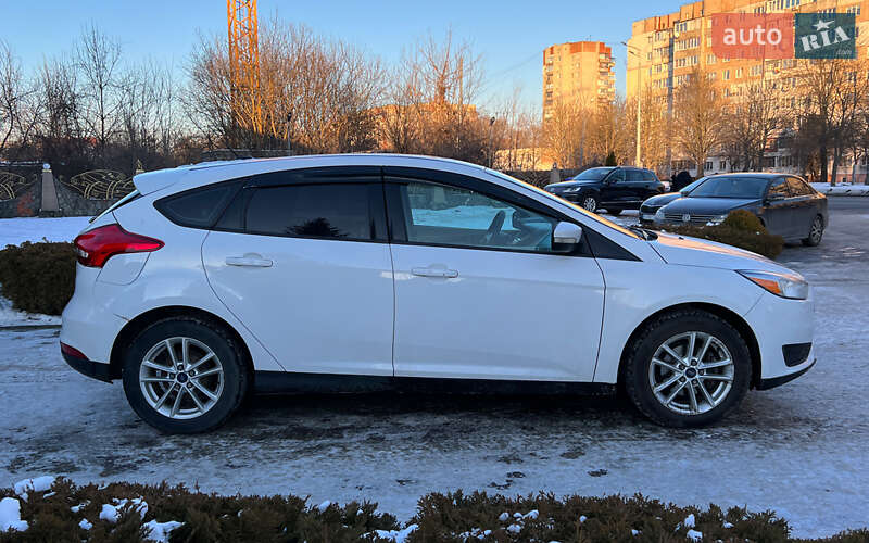 Хэтчбек Ford Focus 2016 в Львове