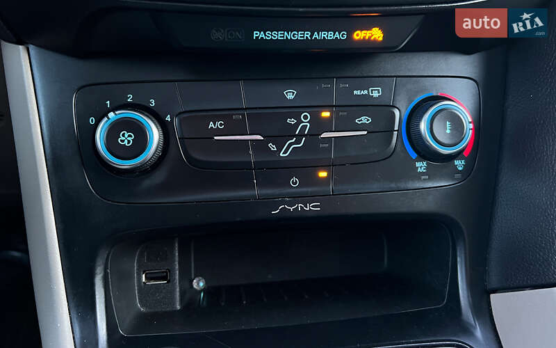 Хэтчбек Ford Focus 2016 в Львове