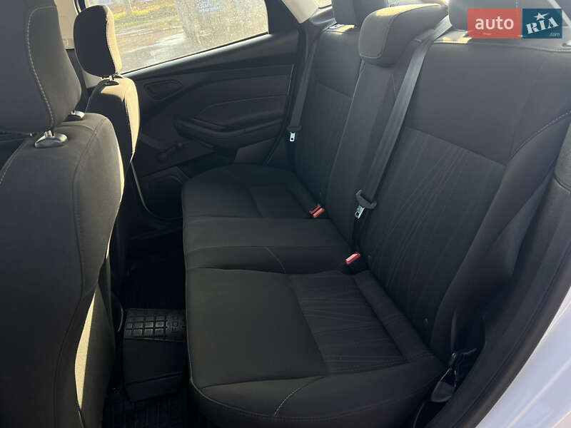 Седан Ford Focus 2017 в Николаеве