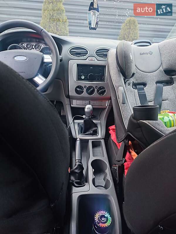 Универсал Ford Focus 2008 в Ивано-Франковске фото 8 Универсал Ford Focus 2008 в Ивано-Франковске