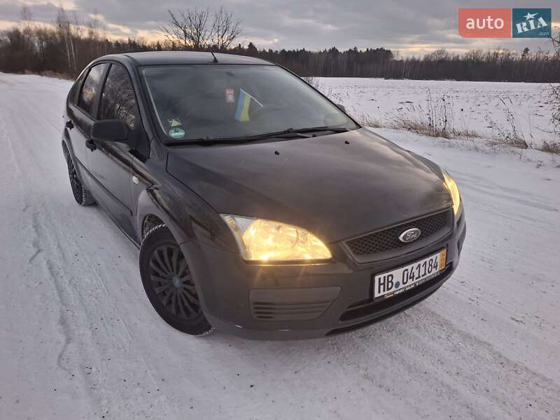 Хэтчбек Ford Focus 2005 в Житомире