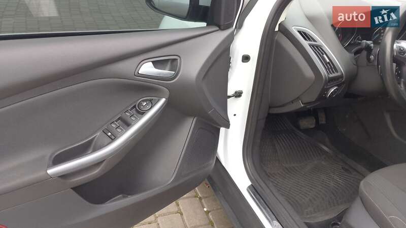 Універсал Ford Focus 2011 в Одесі