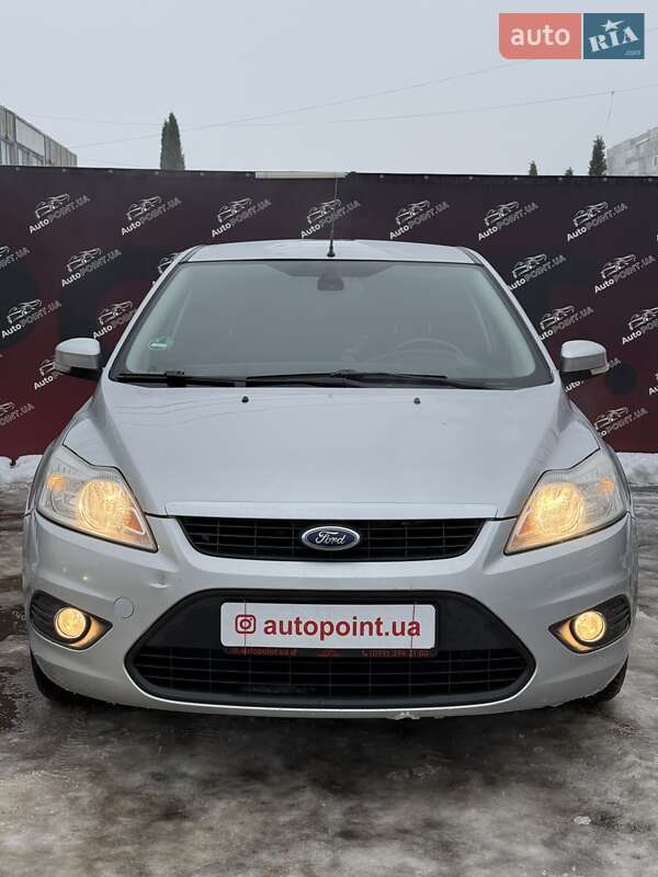 Хэтчбек Ford Focus 2009 в Сумах