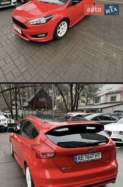 Хэтчбек Ford Focus 2016 в Киеве