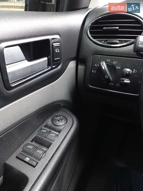 Універсал Ford Focus 2009 в Києві фото 20 Універсал Ford Focus 2009 в Києві