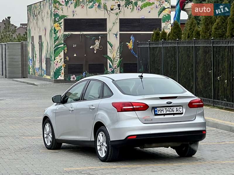 Седан Ford Focus 2015 в Одессе