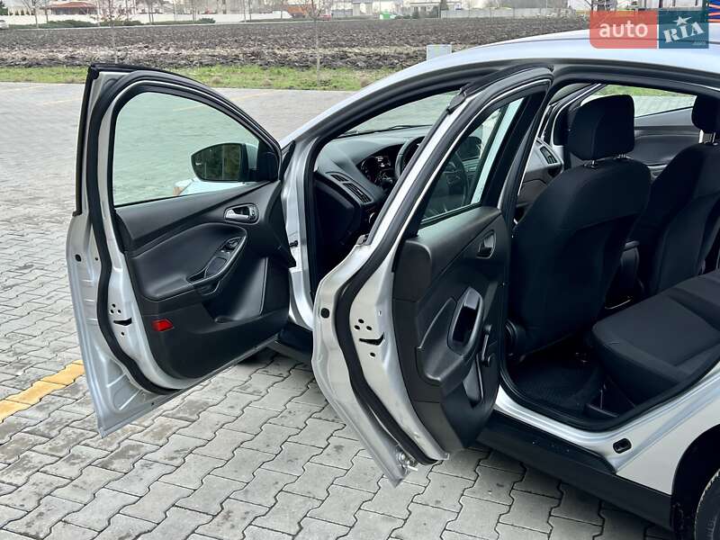 Седан Ford Focus 2015 в Одессе