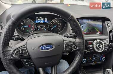 Седан Ford Focus 2015 в Києві