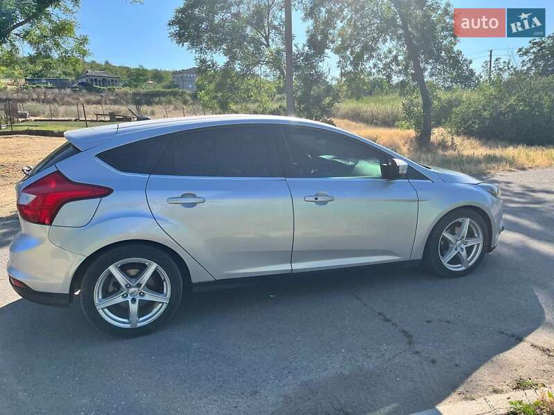 Хэтчбек Ford Focus 2011 в Одессе