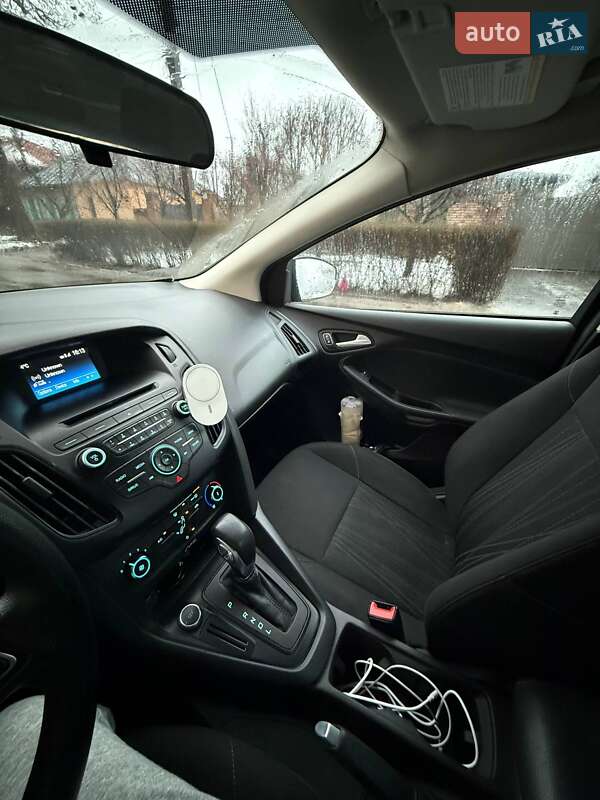Седан Ford Focus 2017 в Дніпрі