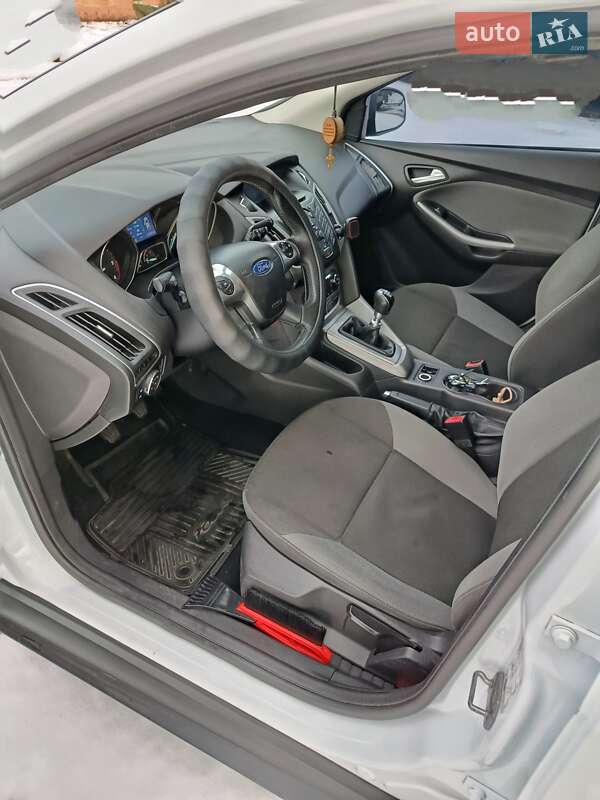 Універсал Ford Focus 2013 в Полтаві