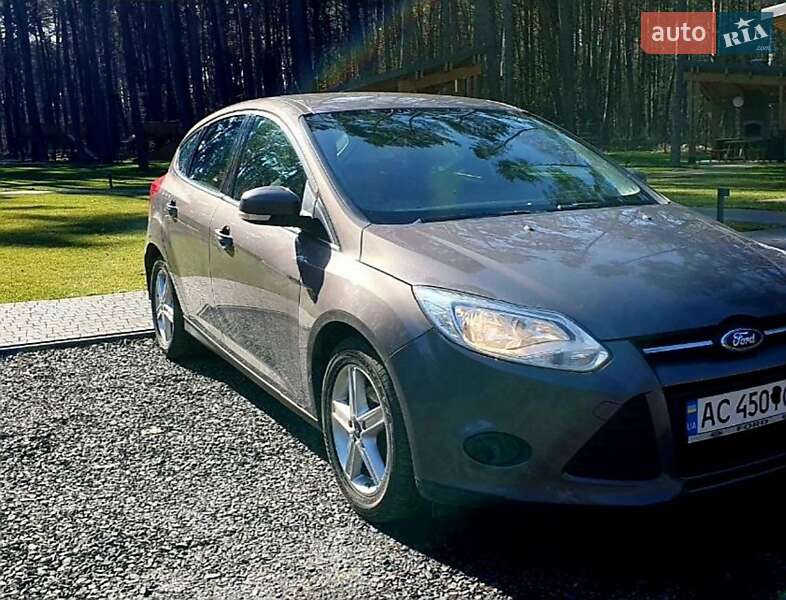 Хэтчбек Ford Focus 2013 в Луцке фото 2 Хэтчбек Ford Focus 2013 в Луцке