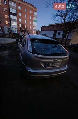 Хэтчбек Ford Focus 2011 в Костополе
