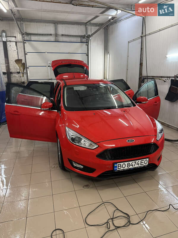 Универсал Ford Focus 2018 в Микулинцах