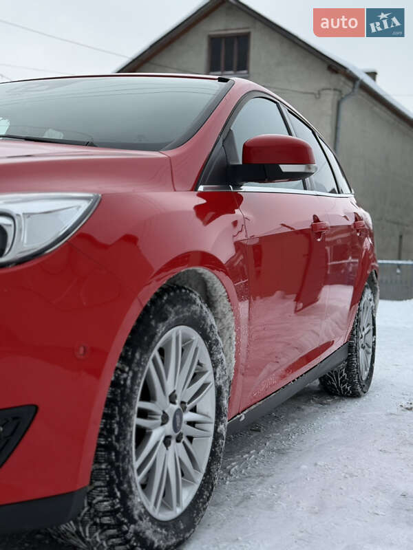 Универсал Ford Focus 2018 в Микулинцах