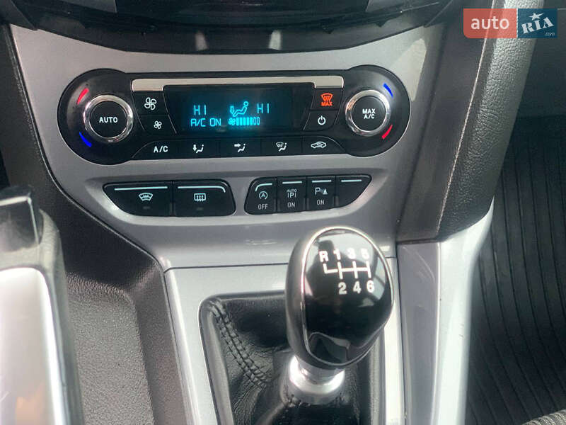Універсал Ford Focus 2012 в Житомирі