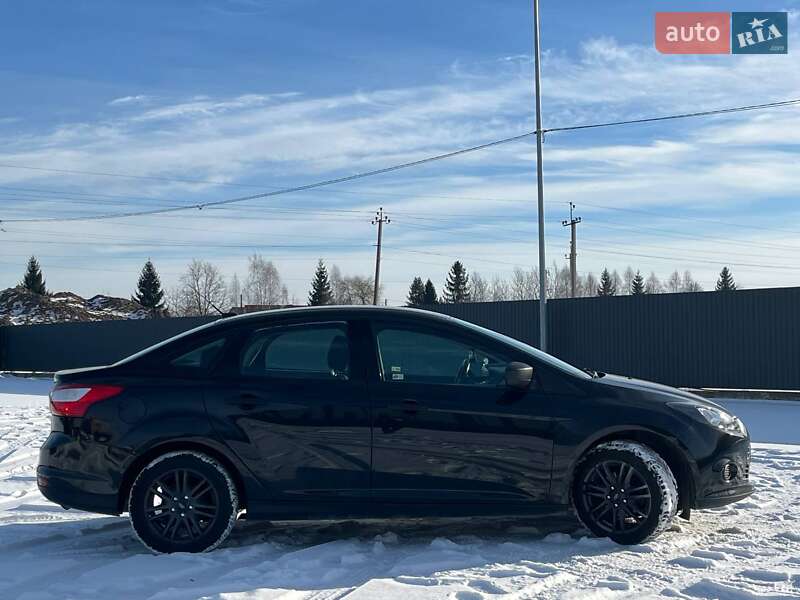 Седан Ford Focus 2013 в Львове фото 9 Седан Ford Focus 2013 в Львове