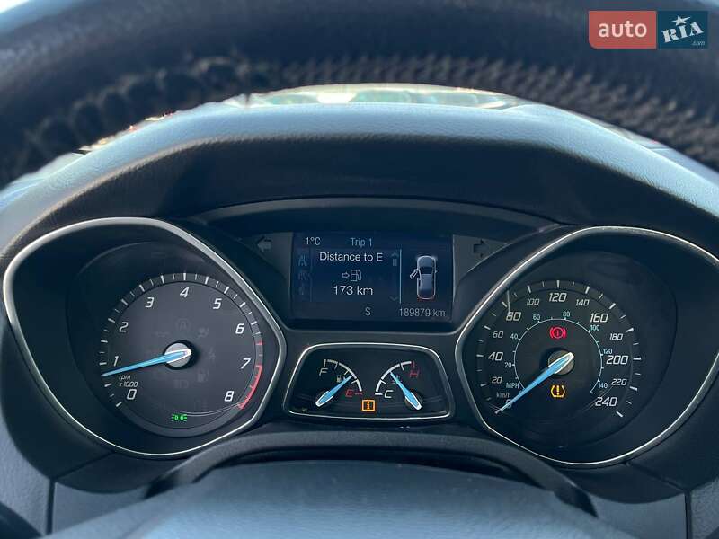 Седан Ford Focus 2013 в Львове фото 27 Седан Ford Focus 2013 в Львове