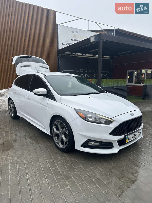 Хэтчбек Ford Focus 2018 в Киеве